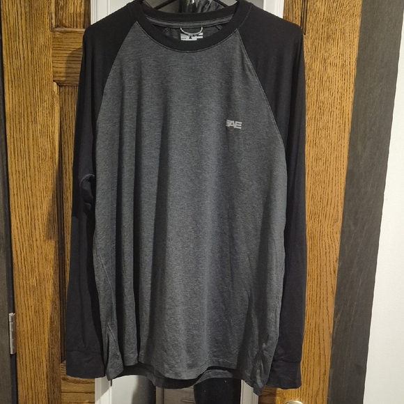 American Eagle Outfitters Other - American Eagle Outfitters Men's Charcoal and Black Long Sleeve Tee